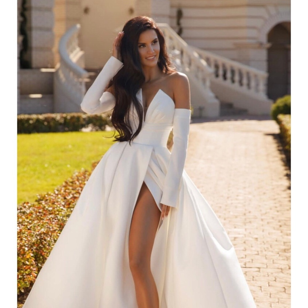 🔸 Detached Satin Straight Slim Style Sleeves NWT